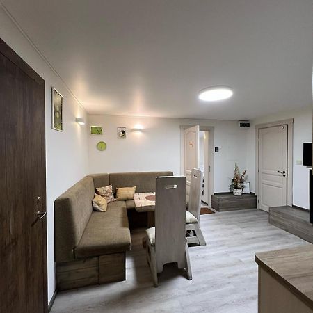 Kubu Ground Floor Rooms Kłajpeda Zewnętrze zdjęcie