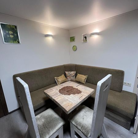 Kubu Ground Floor Rooms Kłajpeda Zewnętrze zdjęcie