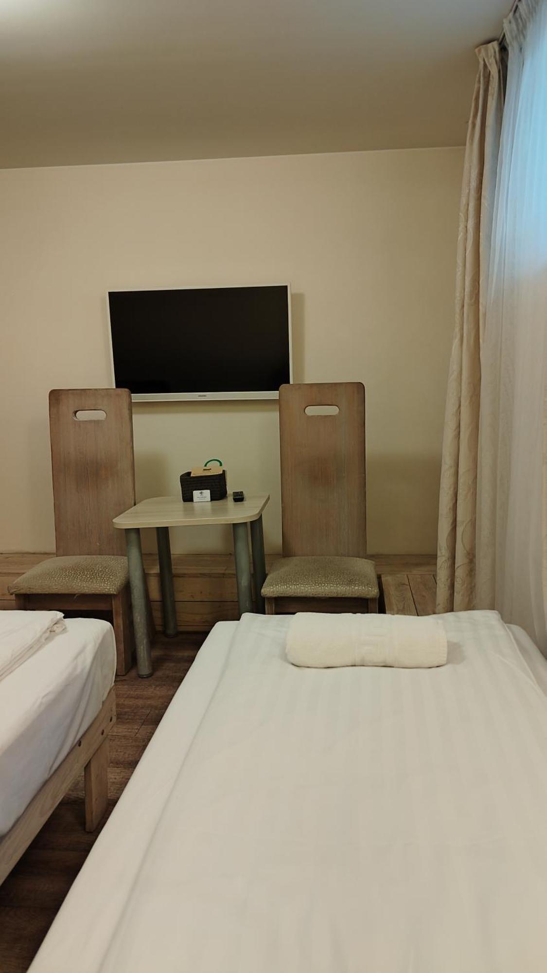 Kubu Ground Floor Rooms Kłajpeda Zewnętrze zdjęcie
